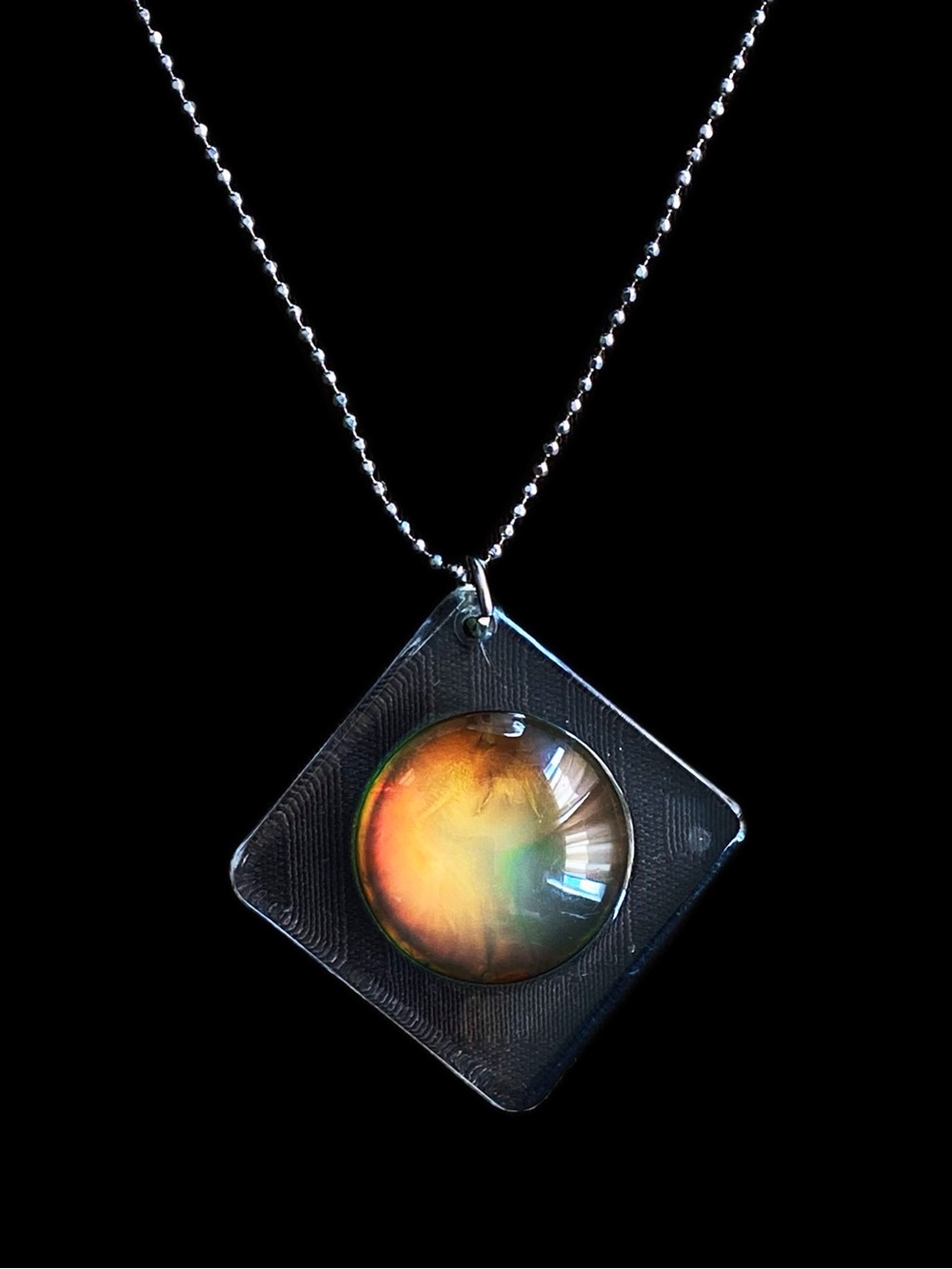 Color-Changing Mood Pendant Necklace on 925 Sterling Silver Ball Chain